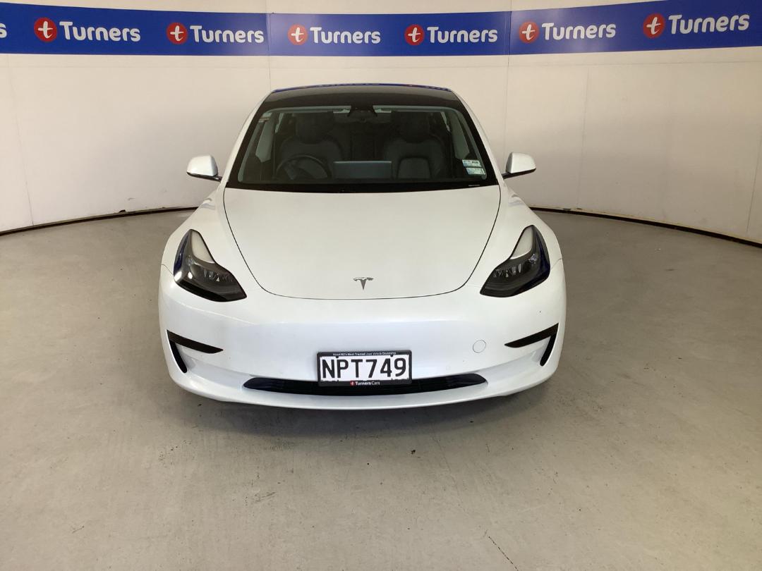 Photo '2' of Tesla Model 3