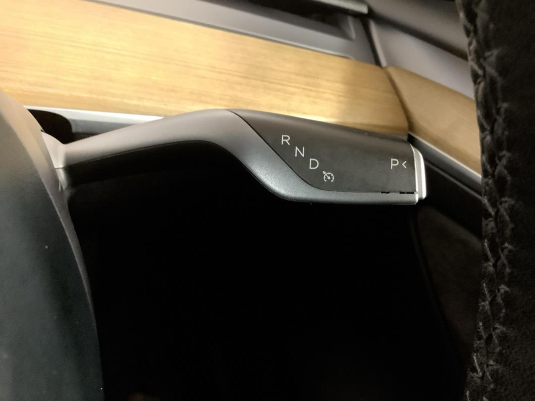 Photo '18' of Tesla Model 3