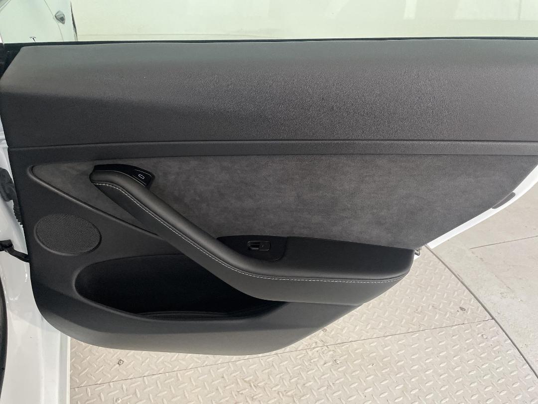 Photo '19' of Tesla Model 3