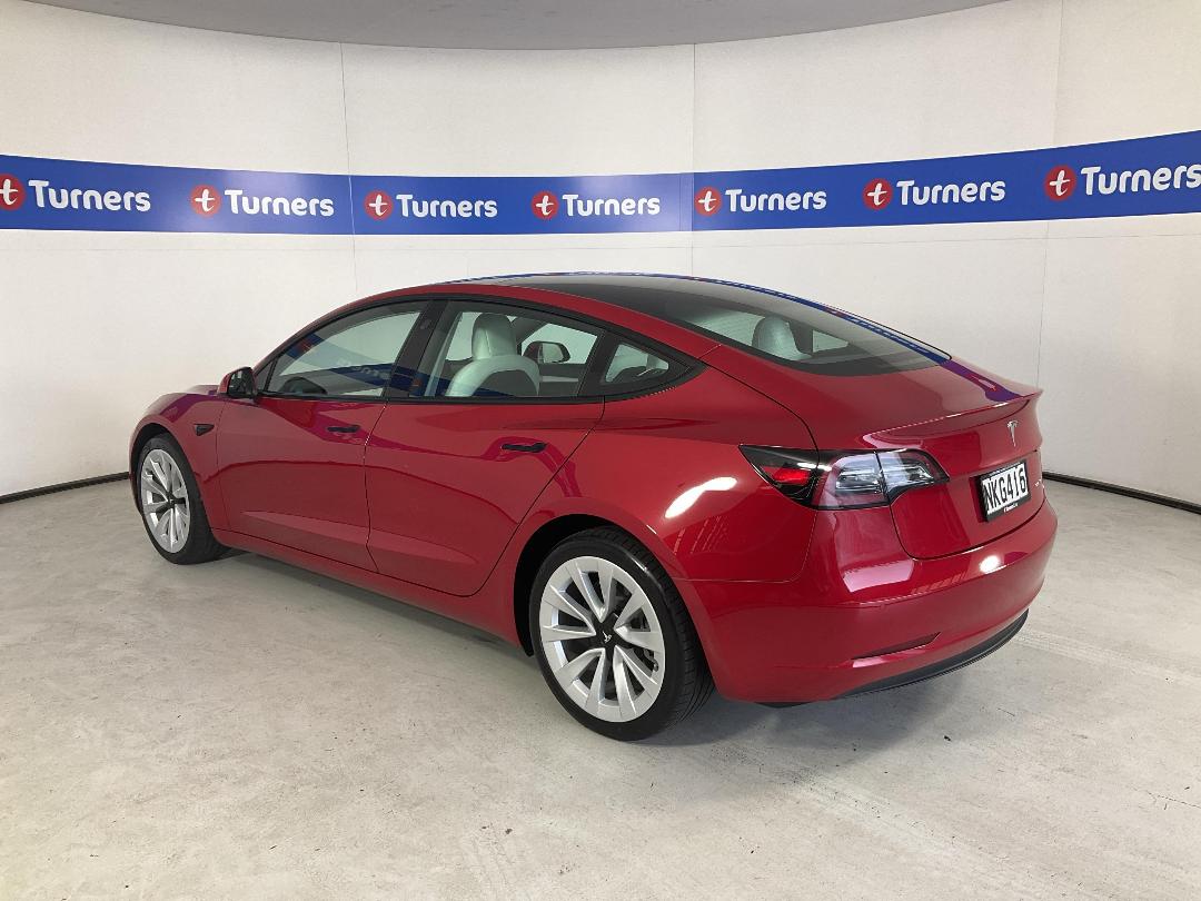 Photo '5' of Tesla Model 3