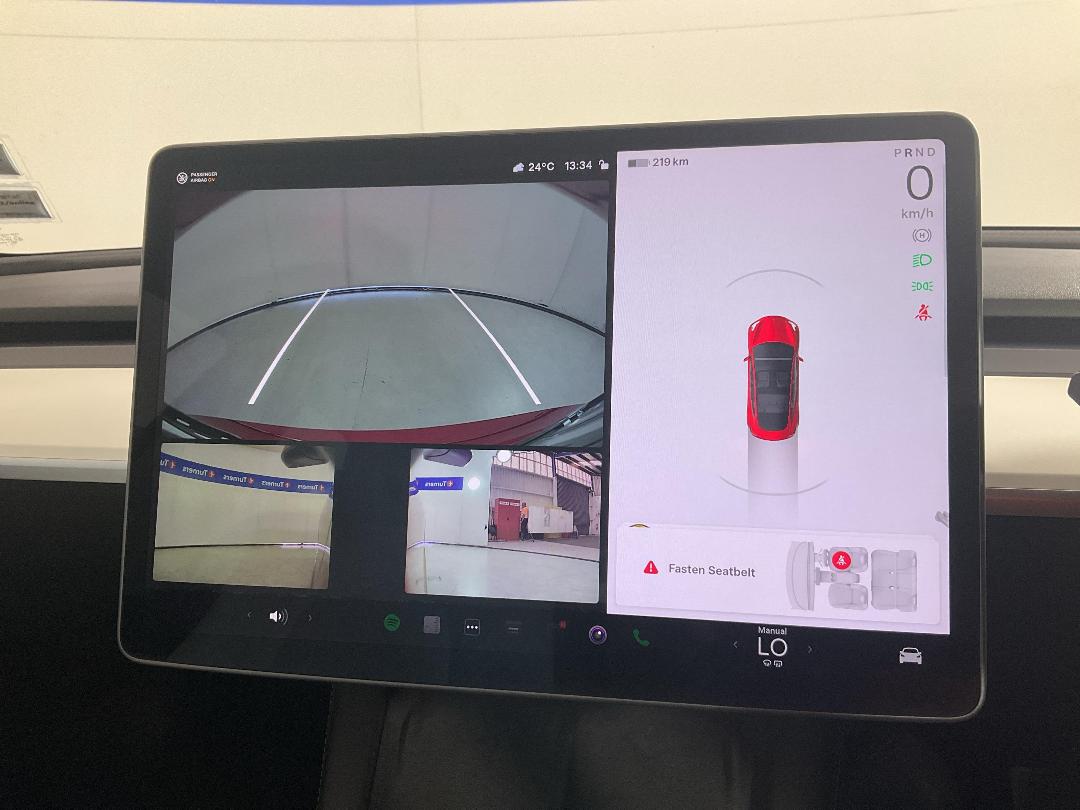 Photo '29' of Tesla Model 3