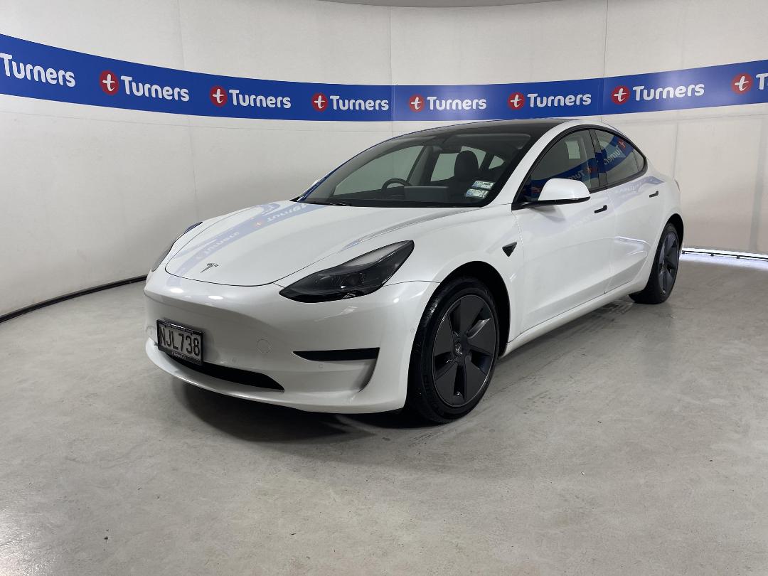 Photo '4' of Tesla Model 3