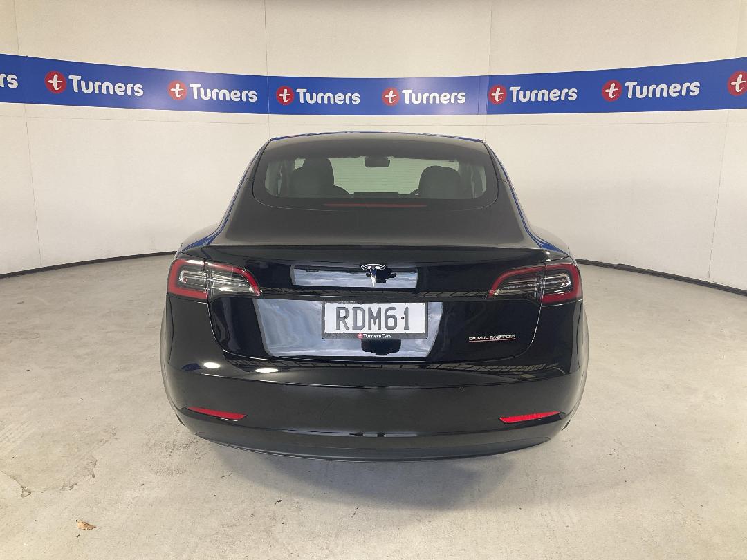 Photo '6' of Tesla Model 3 Photo '6' of Tesla Model 3