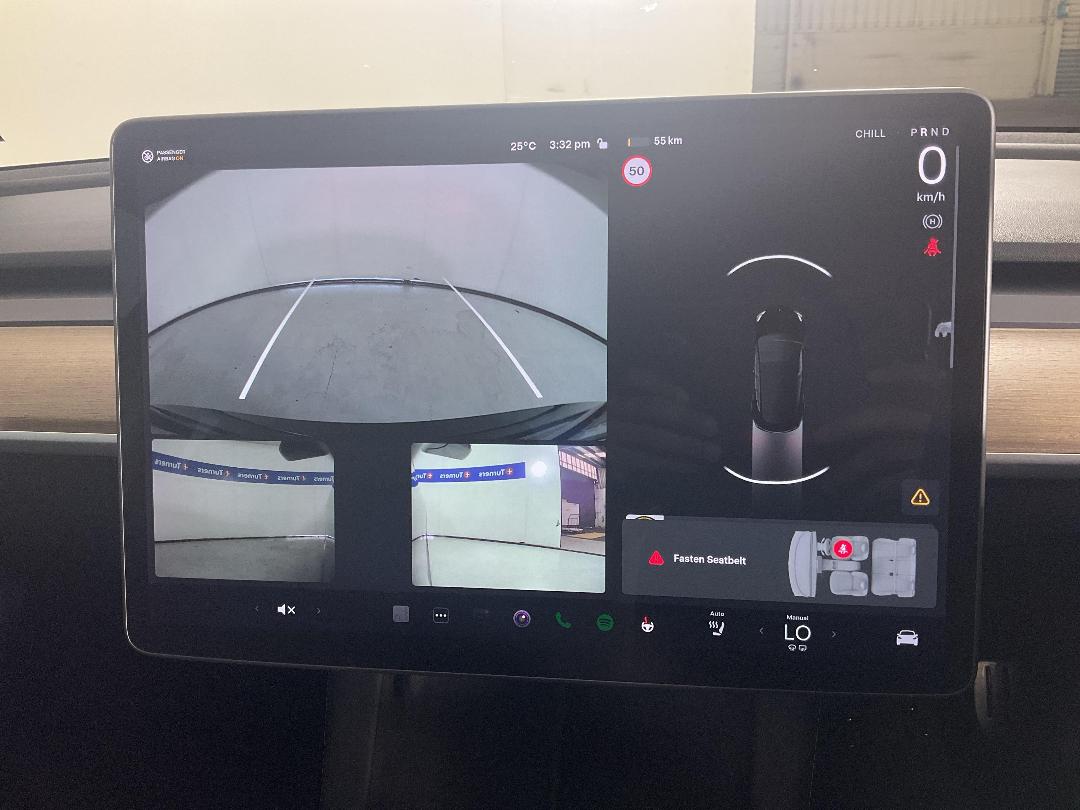 Photo '28' of Tesla Model 3 Photo '28' of Tesla Model 3