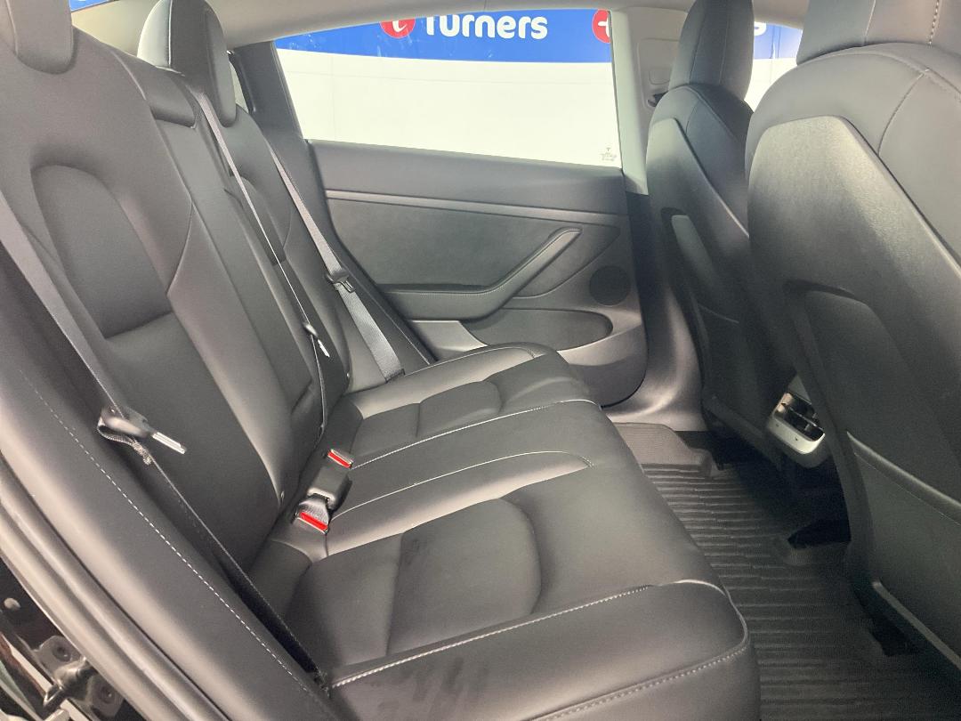 Photo '20' of Tesla Model 3 Photo '20' of Tesla Model 3