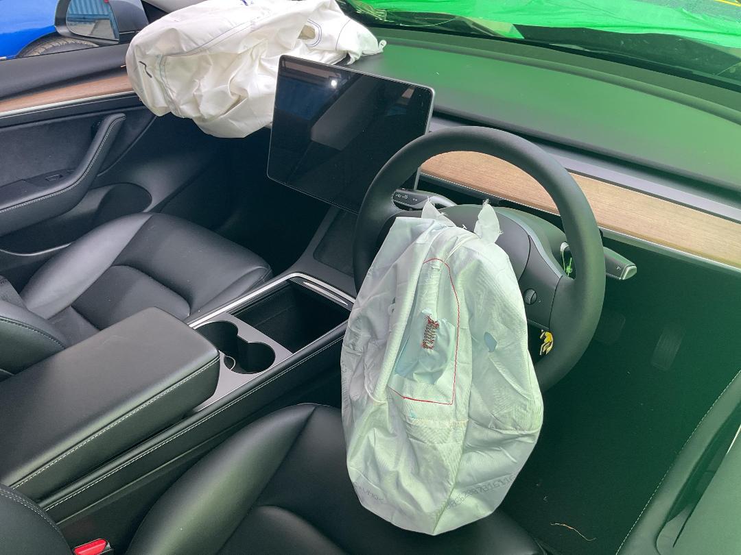 Photo '19' of Tesla Model 3 Standard Range Plus