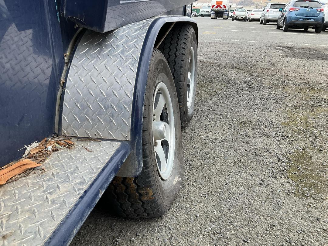 Photo '20' of THOROUGHBRED 3HVX Horse Float - Tandem