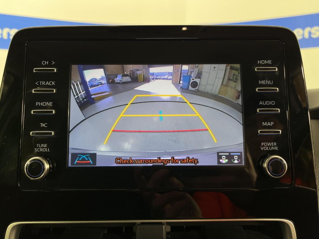 Photo '27' of Toyota Aqua Photo '27' of Toyota Aqua