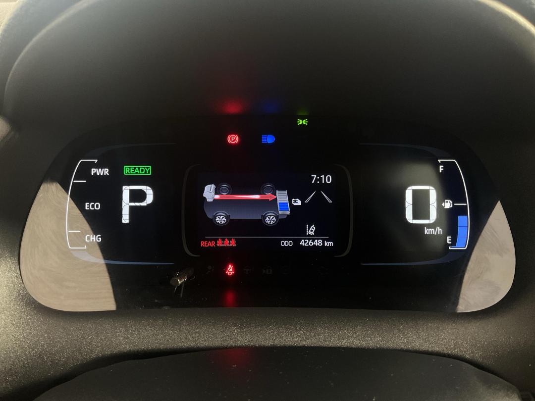 Photo '21' of Toyota Aqua Photo '21' of Toyota Aqua