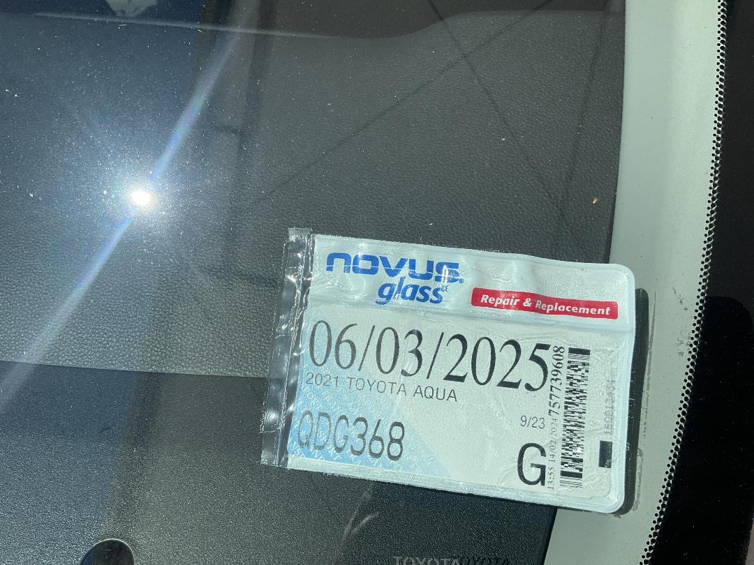 Photo '10' of Toyota Aqua Photo '10' of Toyota Aqua