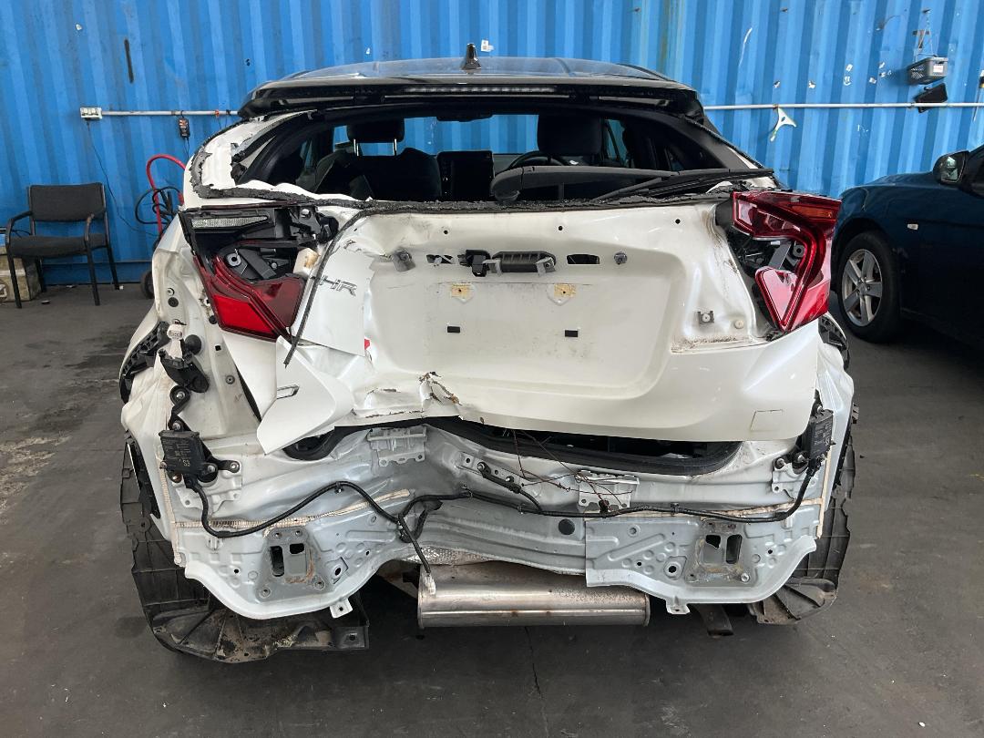 Photo '4' of Toyota C-HR GR Sport