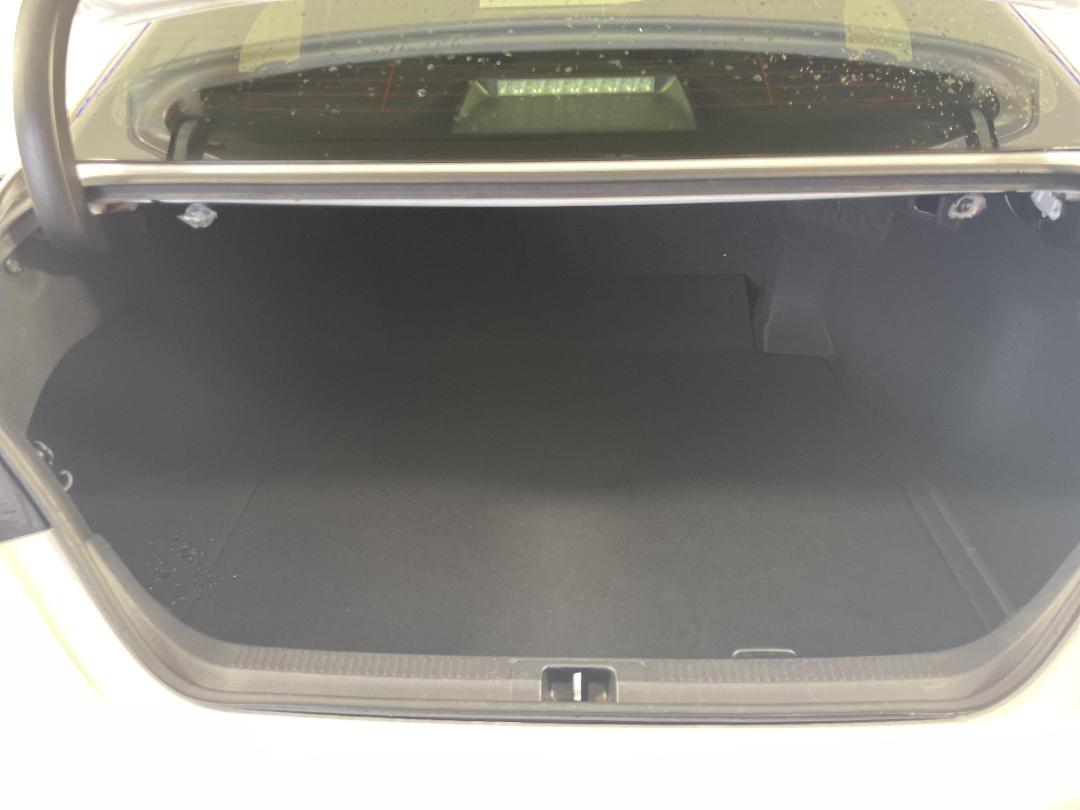 Photo '14' of Toyota Camry