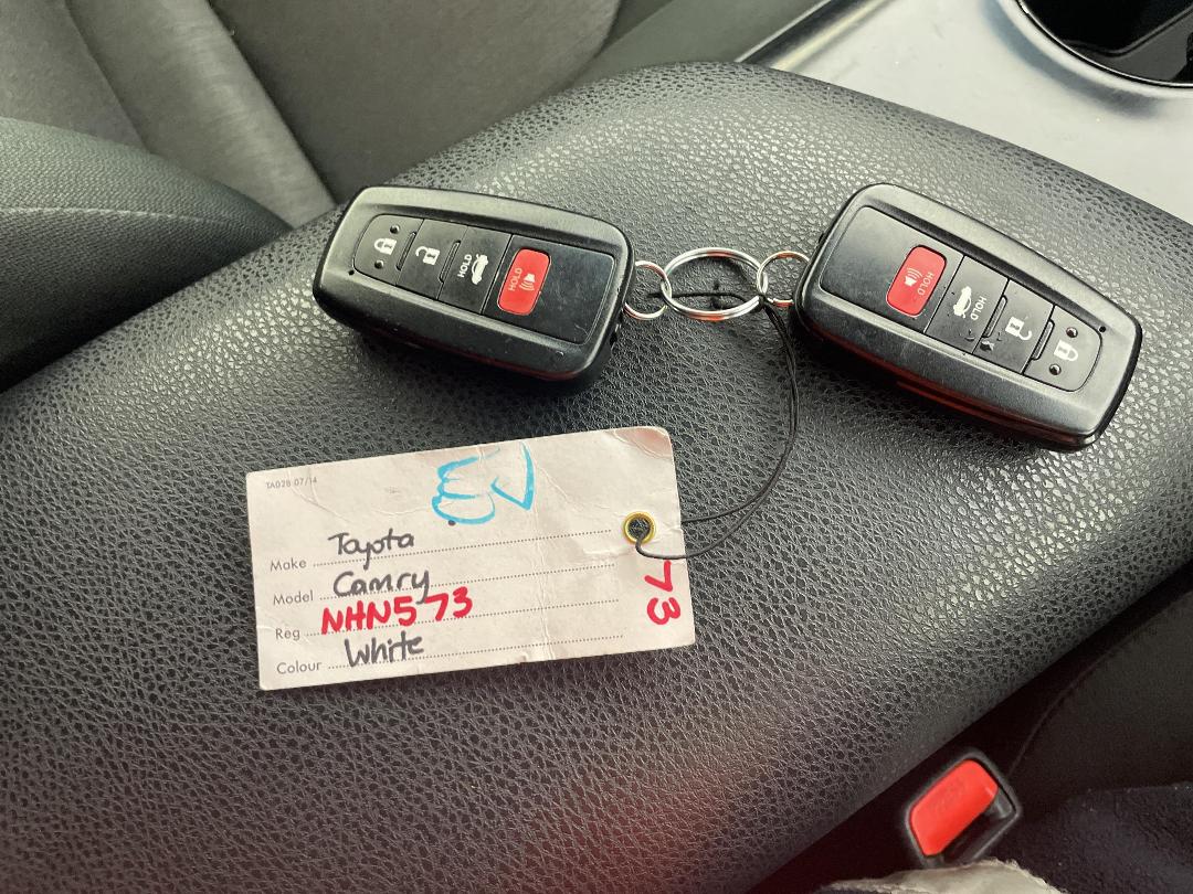 Photo '22' of Toyota Camry