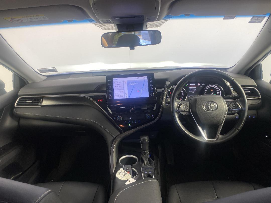 Photo '17' of Toyota Camry