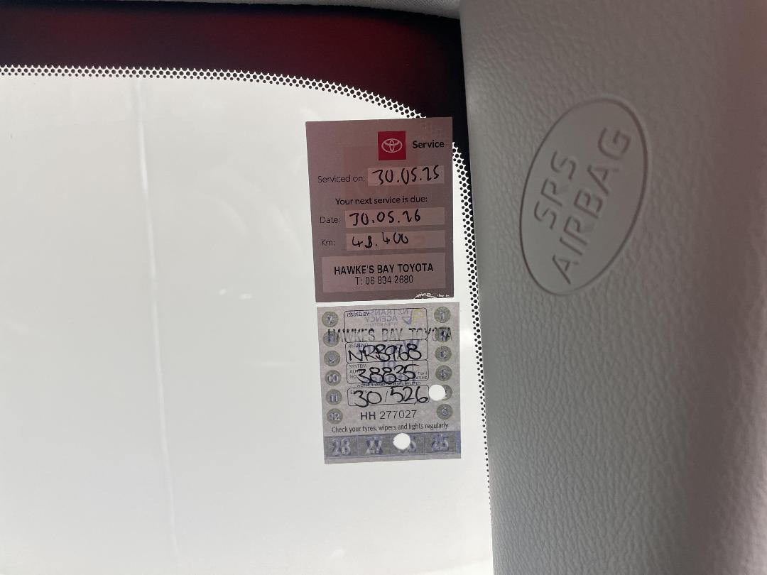 Photo '26' of Toyota Camry