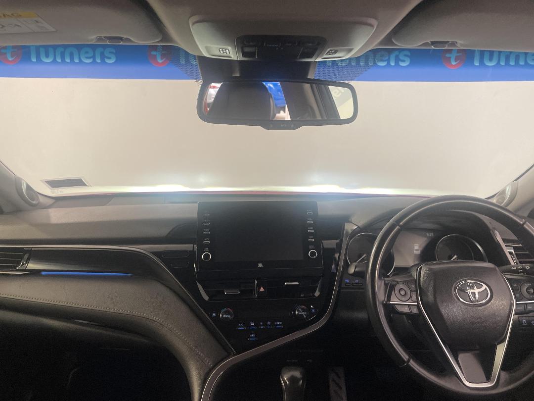 Photo '17' of Toyota Camry