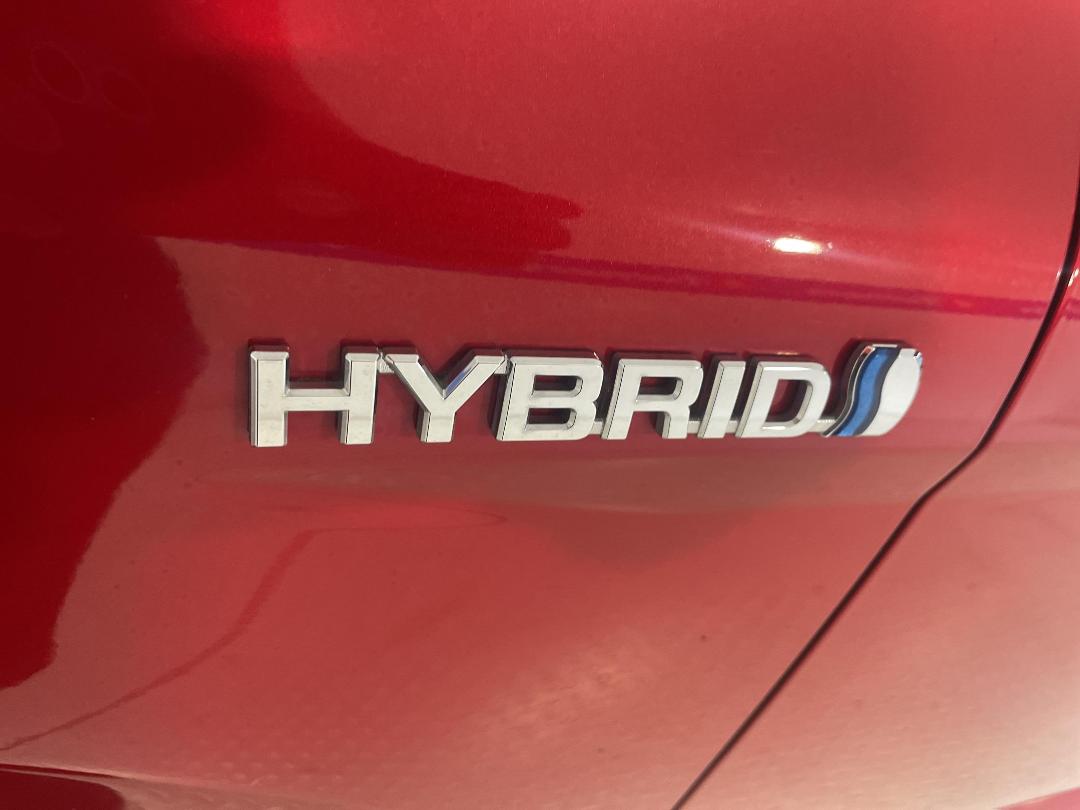 Photo '36' of Toyota Camry