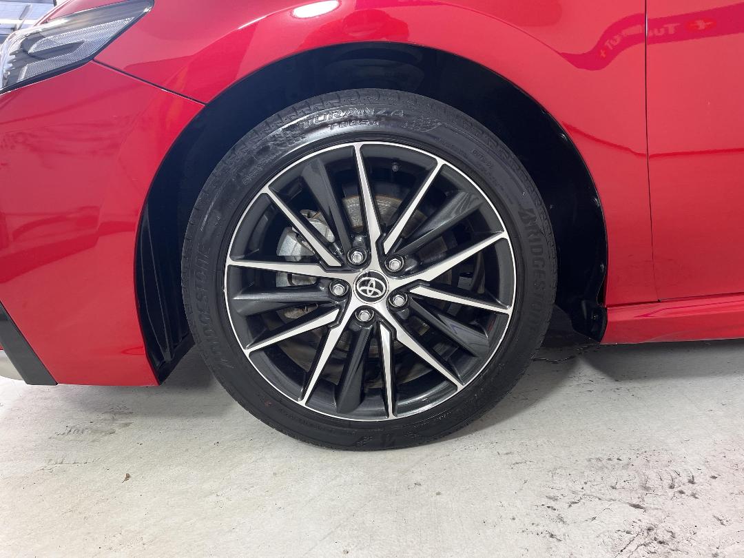 Photo '10' of Toyota Camry Photo '10' of Toyota Camry