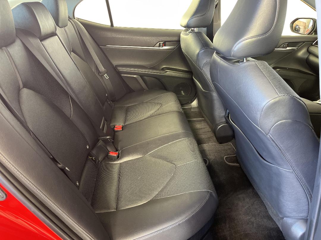 Photo '20' of Toyota Camry Photo '20' of Toyota Camry