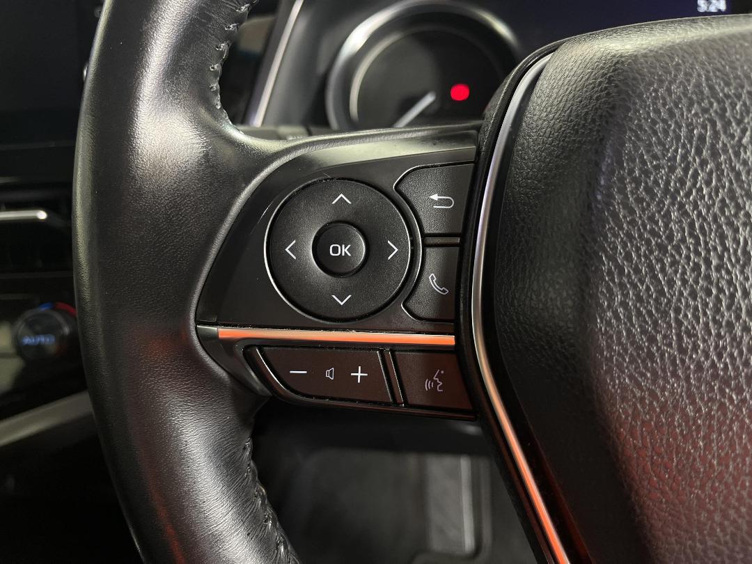 Photo '24' of Toyota Camry Photo '24' of Toyota Camry