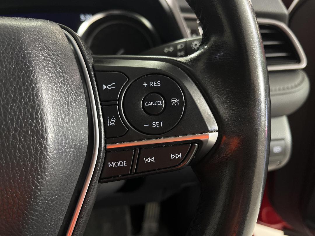 Photo '25' of Toyota Camry Photo '25' of Toyota Camry