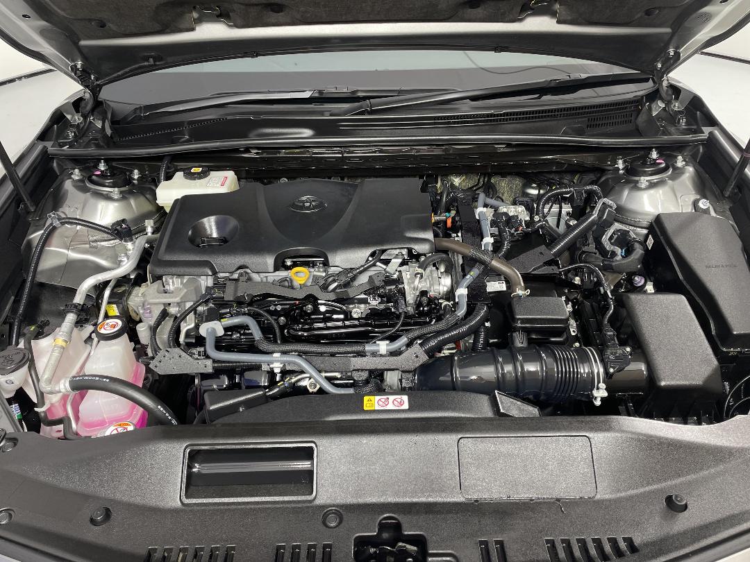 Photo '13' of Toyota Camry