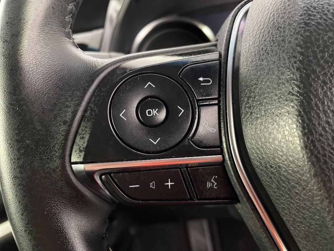 Photo '26' of Toyota Camry