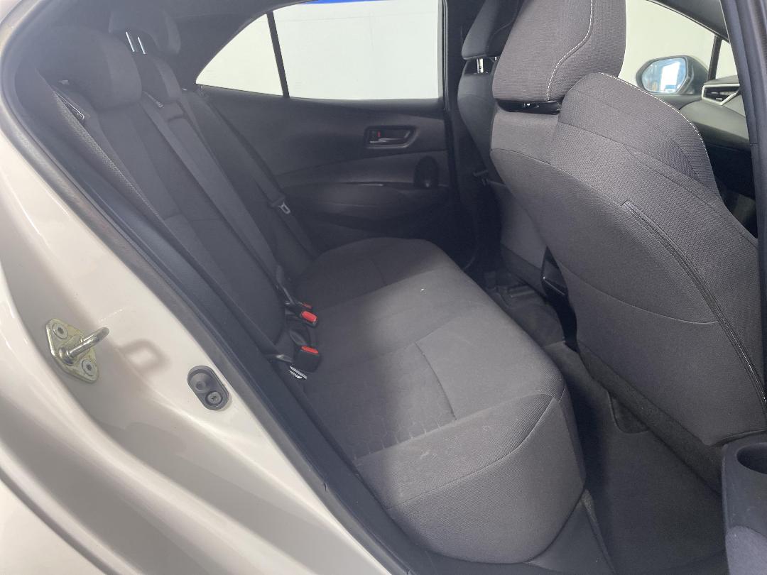 Photo '20' of Toyota Corolla