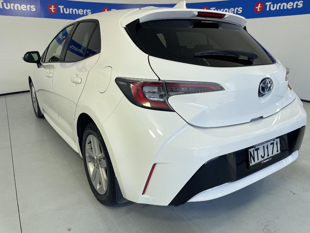 Photo '5' of Toyota Corolla Photo '5' of Toyota Corolla