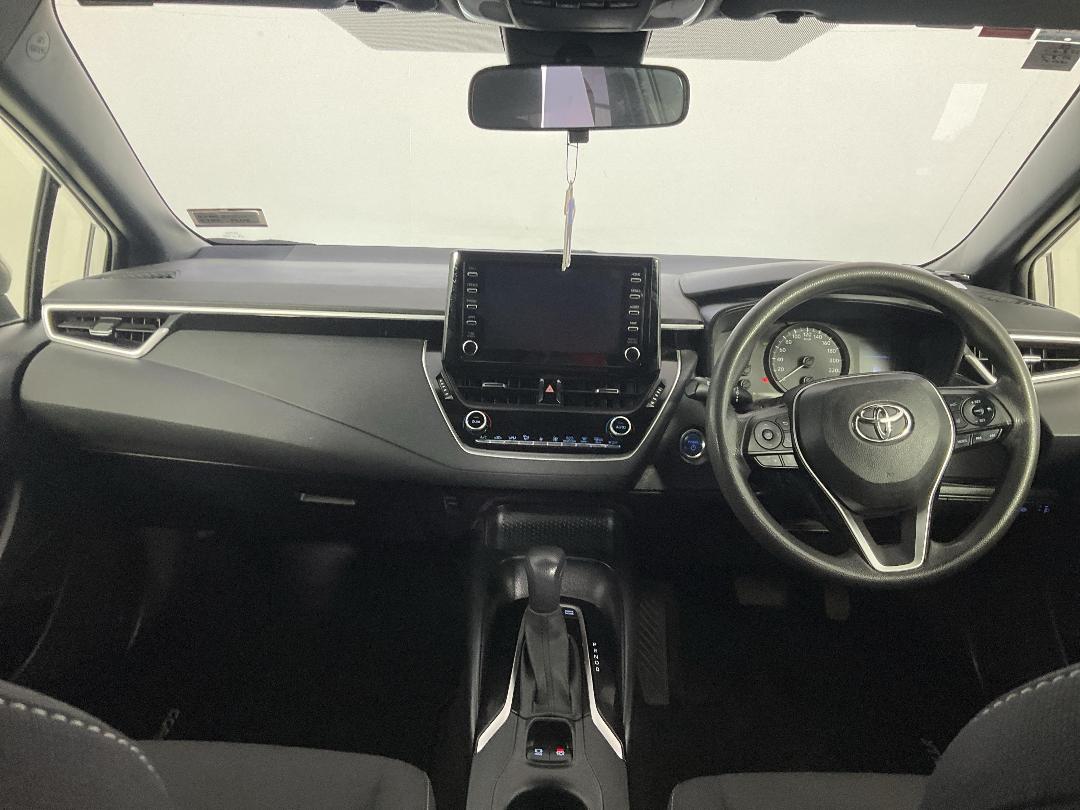 Photo '17' of Toyota Corolla