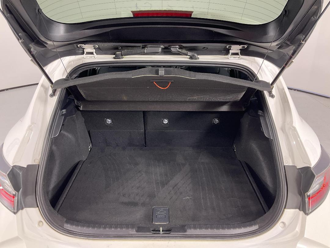 Photo '14' of Toyota Corolla Photo '14' of Toyota Corolla