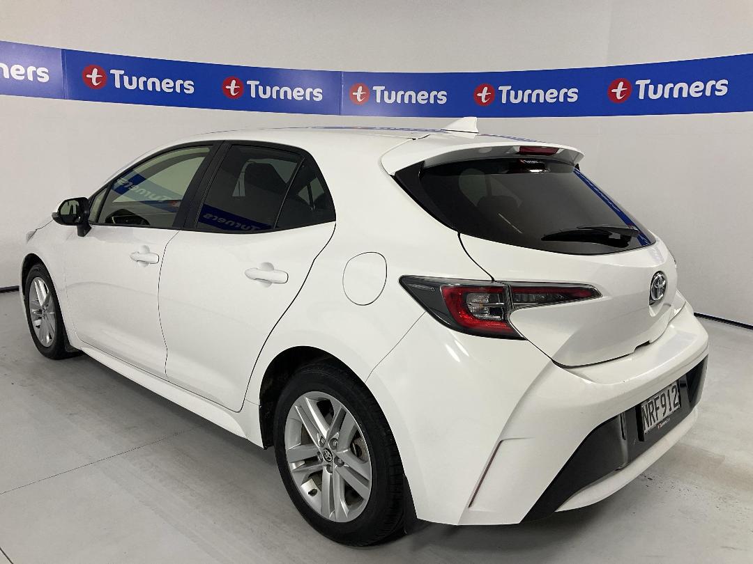 Photo '5' of Toyota Corolla Photo '5' of Toyota Corolla