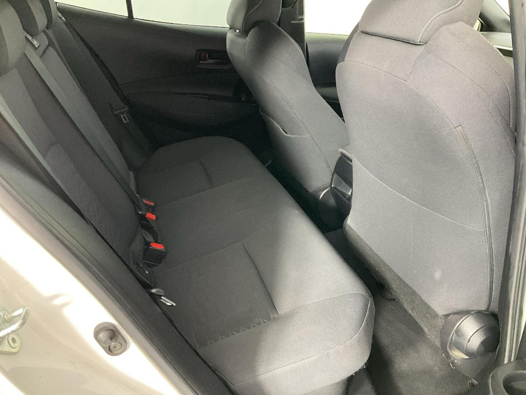 Photo '20' of Toyota Corolla