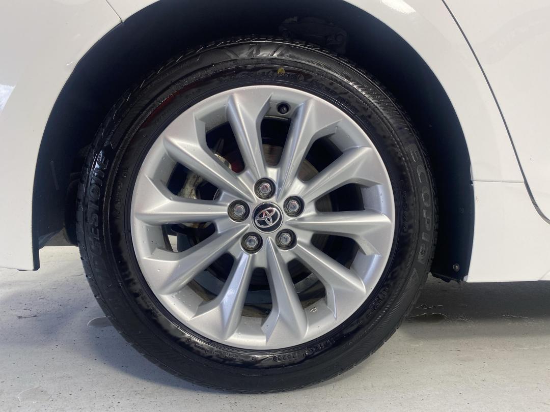 Photo '12' of Toyota Corolla