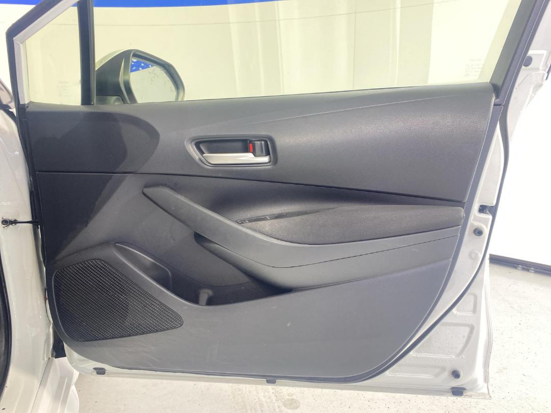 Photo '15' of Toyota Corolla