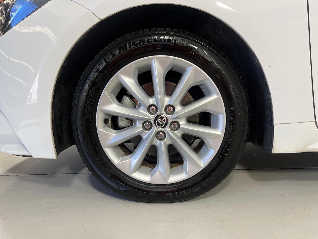 Photo '10' of Toyota Corolla Photo '10' of Toyota Corolla