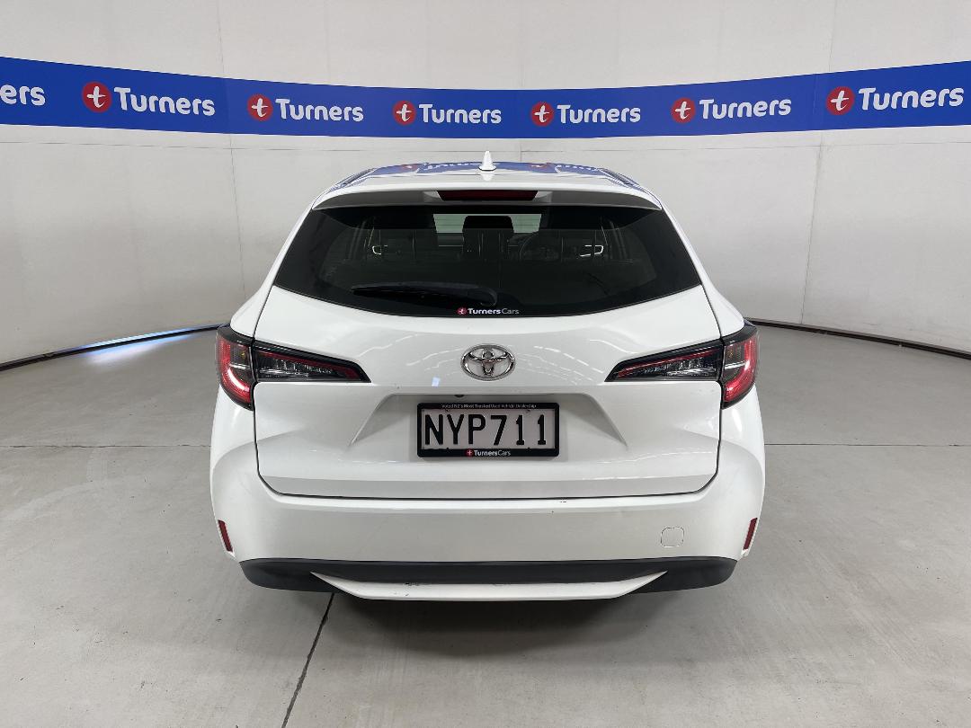 Photo '6' of Toyota Corolla Photo '6' of Toyota Corolla