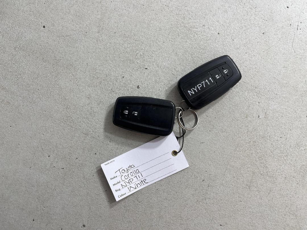 Photo '22' of Toyota Corolla Photo '22' of Toyota Corolla