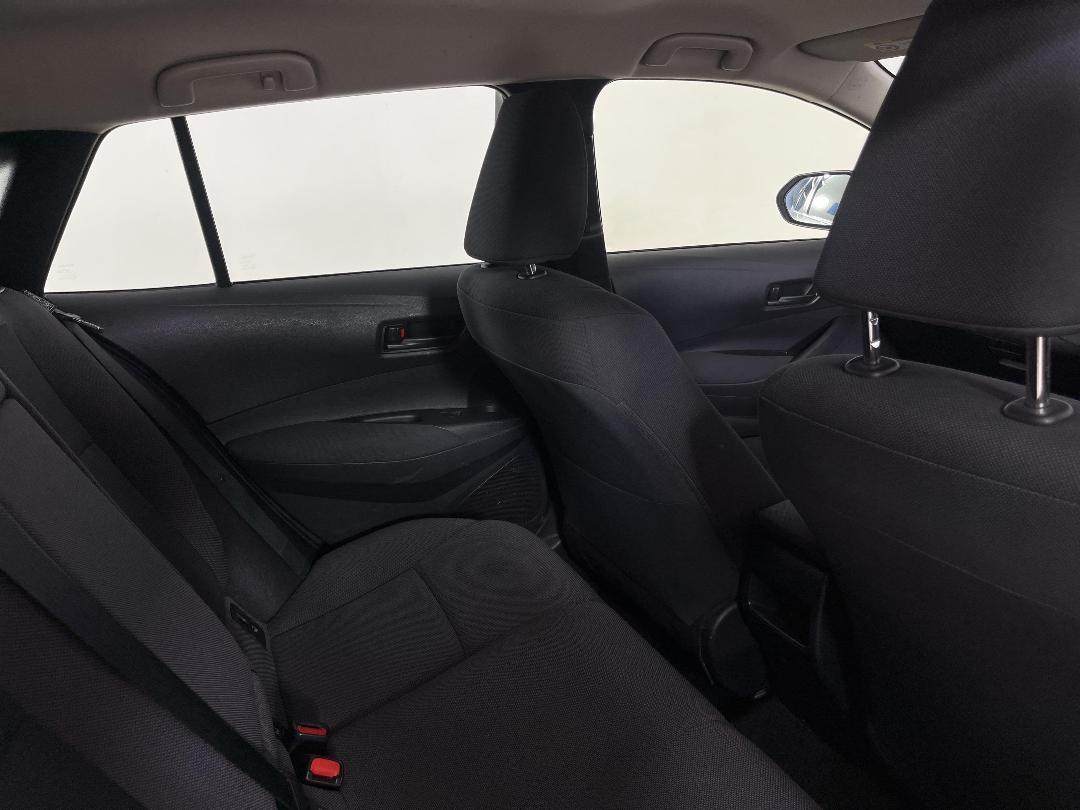 Photo '20' of Toyota Corolla Photo '20' of Toyota Corolla