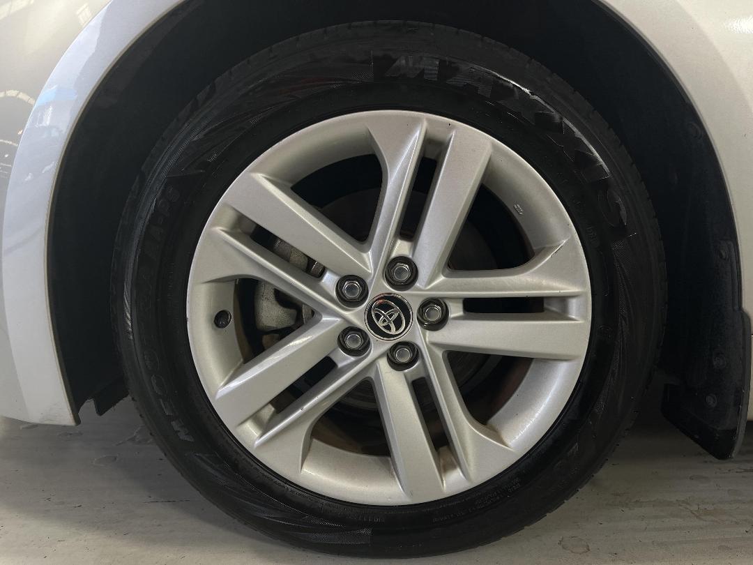 Photo '10' of Toyota Corolla