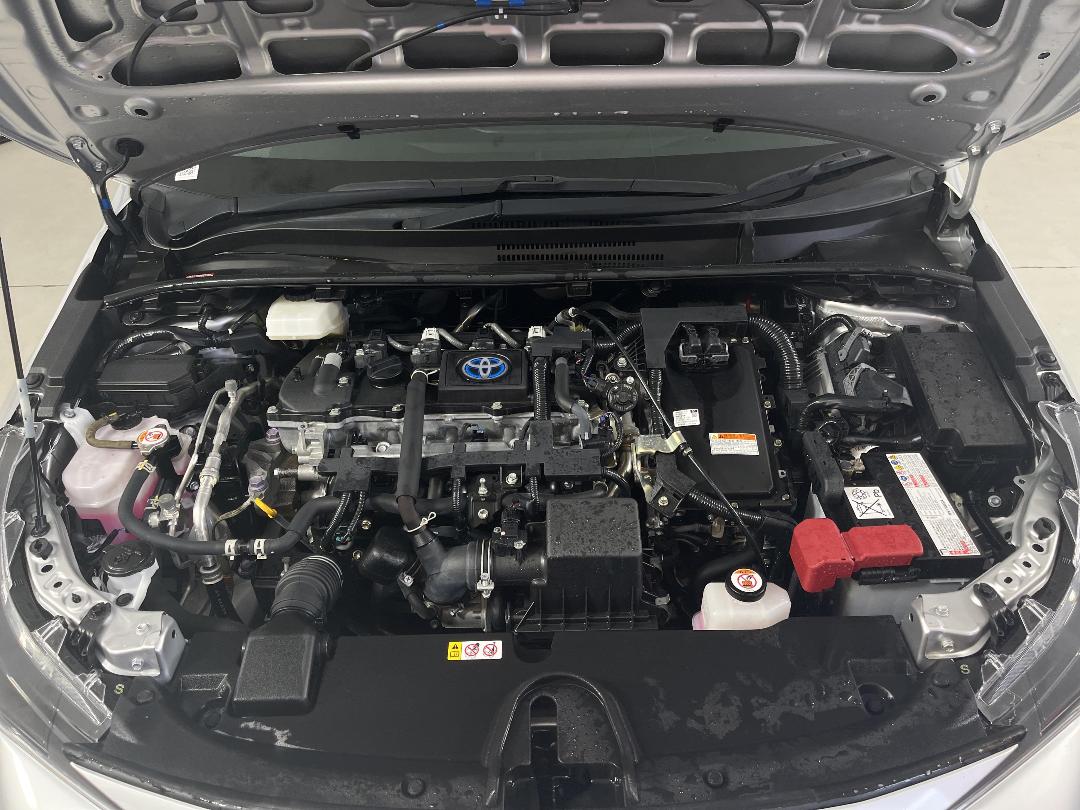 Photo '13' of Toyota Corolla