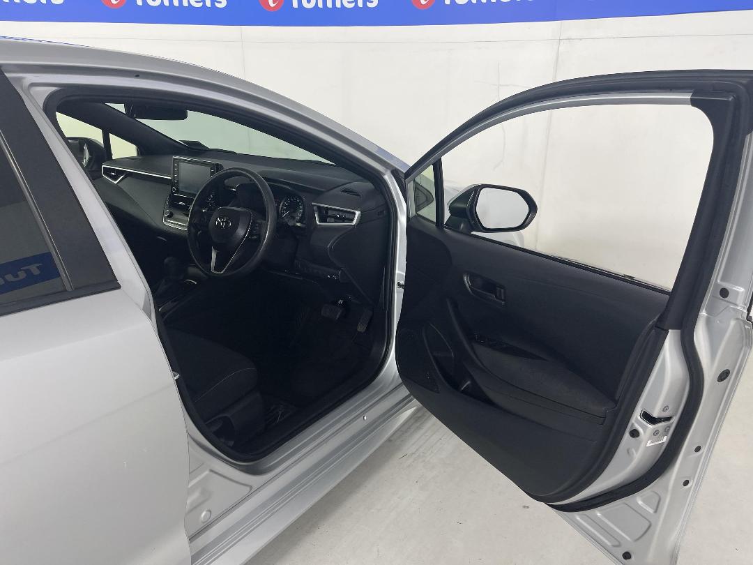 Photo '15' of Toyota Corolla