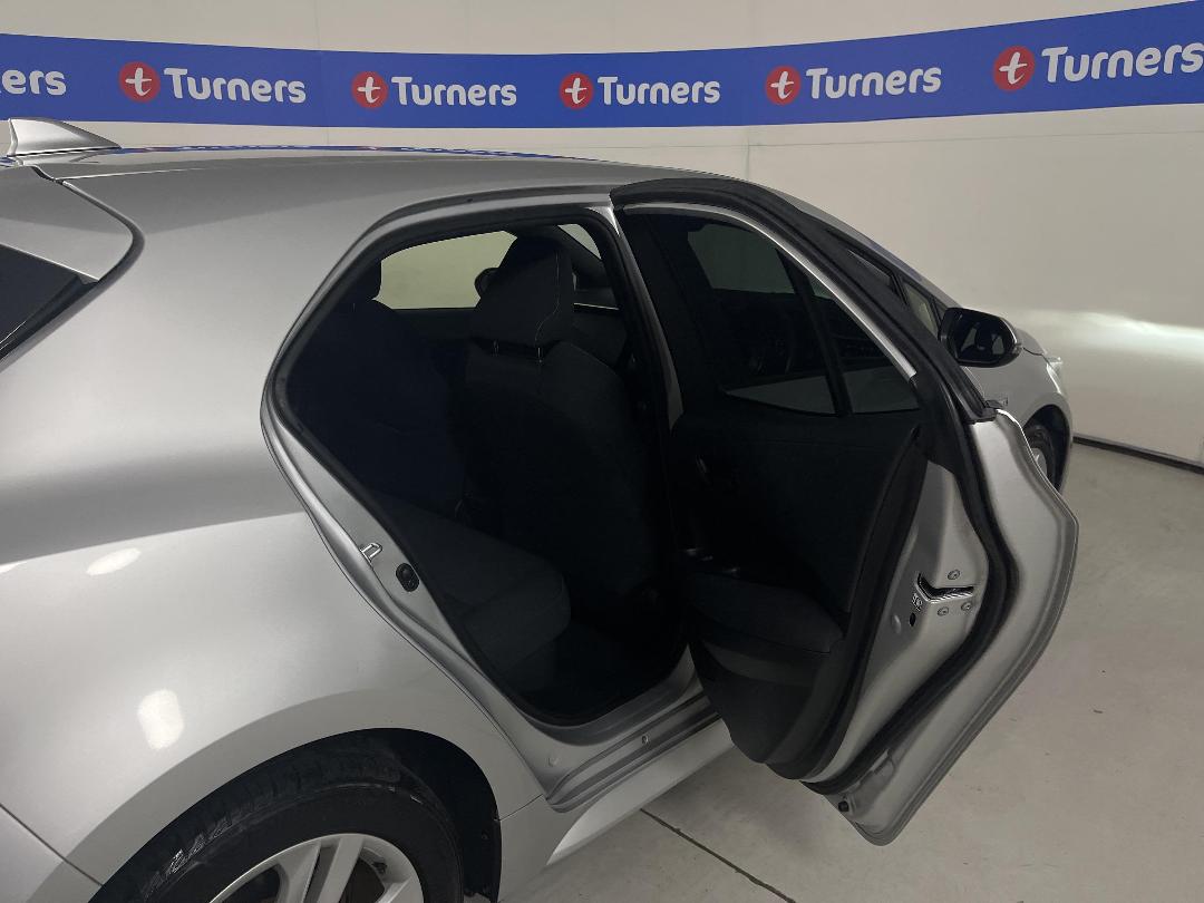 Photo '19' of Toyota Corolla