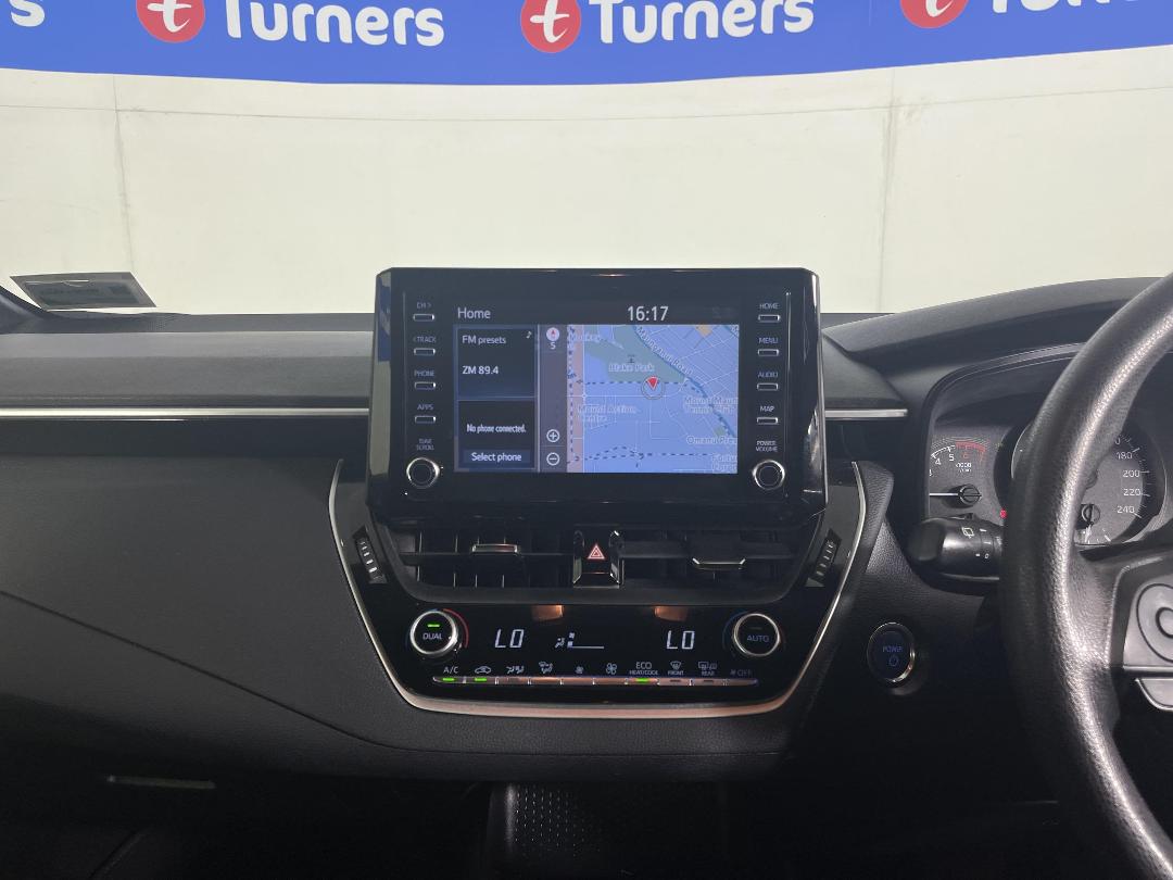 Photo '18' of Toyota Corolla