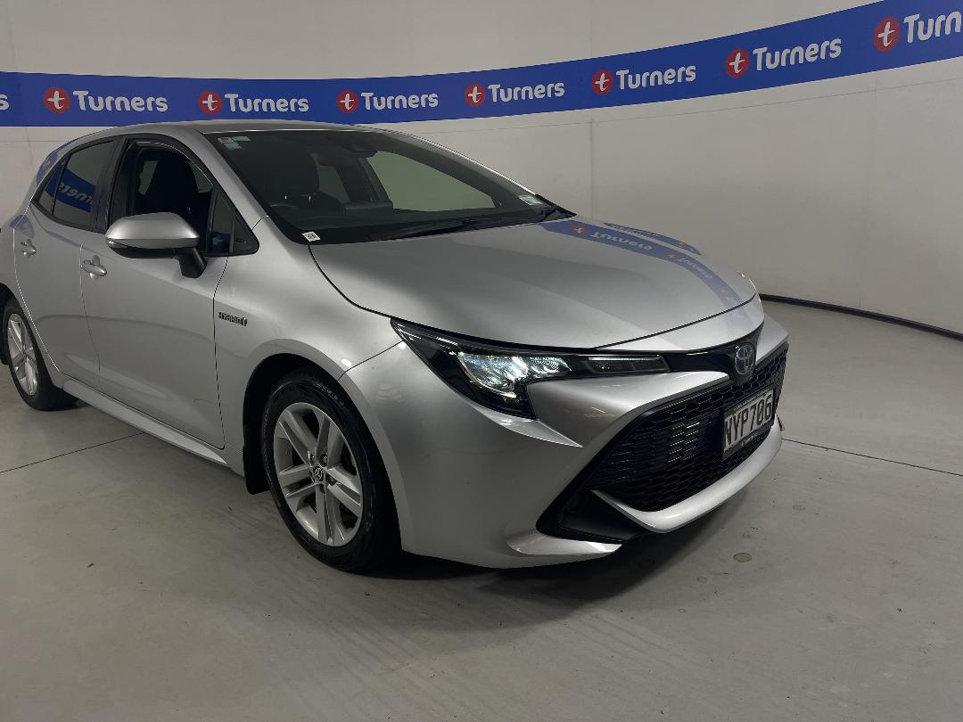 Photo '24' of Toyota Corolla