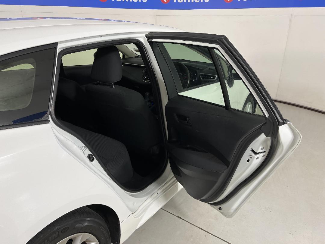 Photo '19' of Toyota Corolla