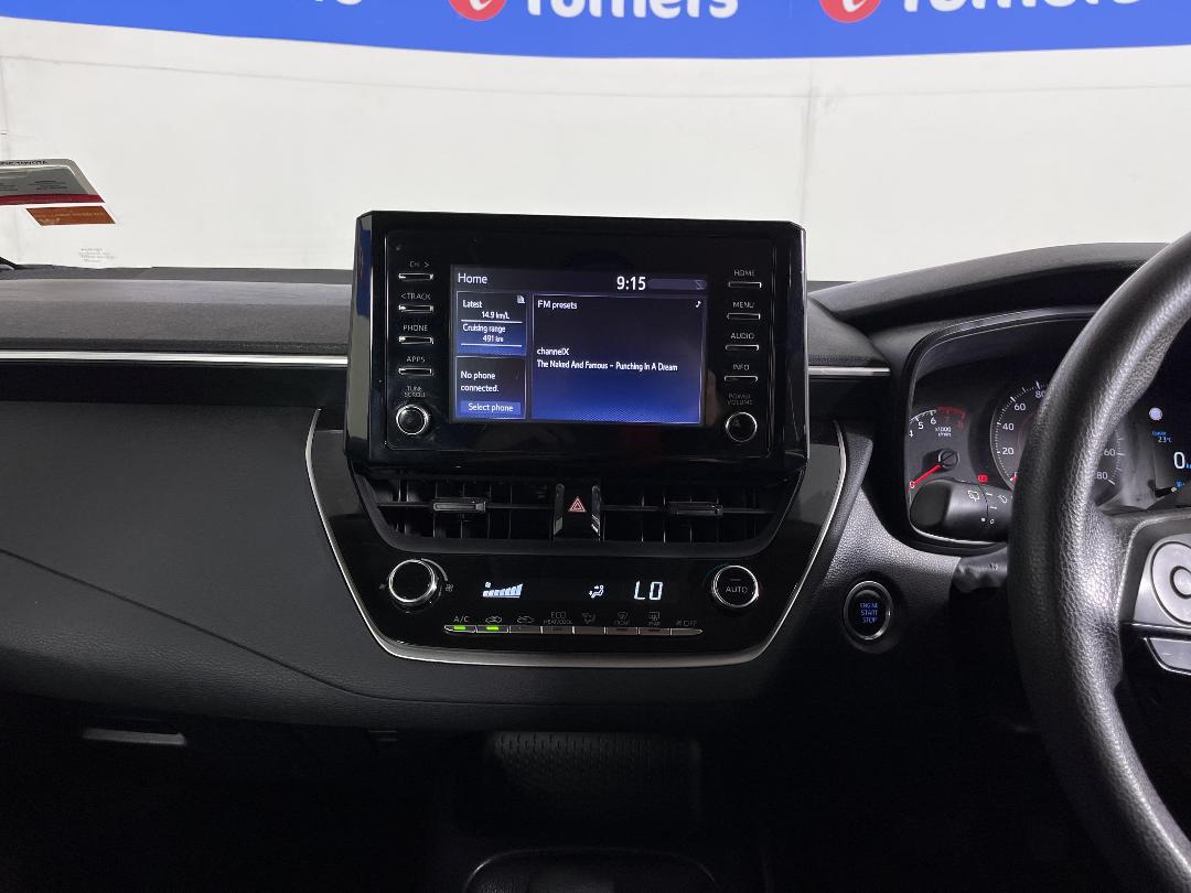 Photo '18' of Toyota Corolla