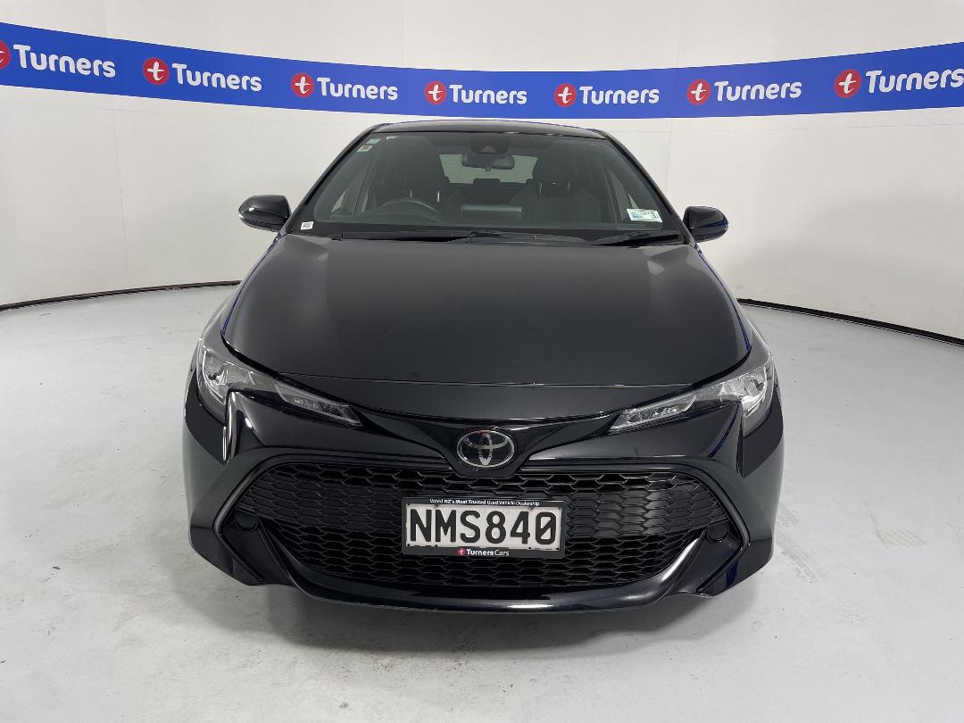 Photo '2' of Toyota Corolla