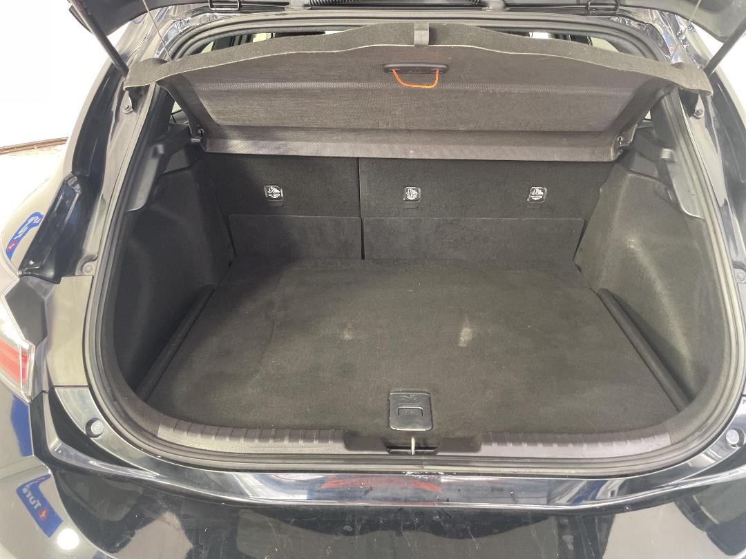 Photo '14' of Toyota Corolla