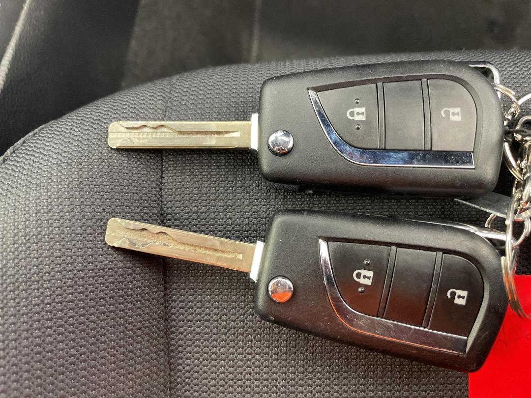 Photo '22' of Toyota Corolla